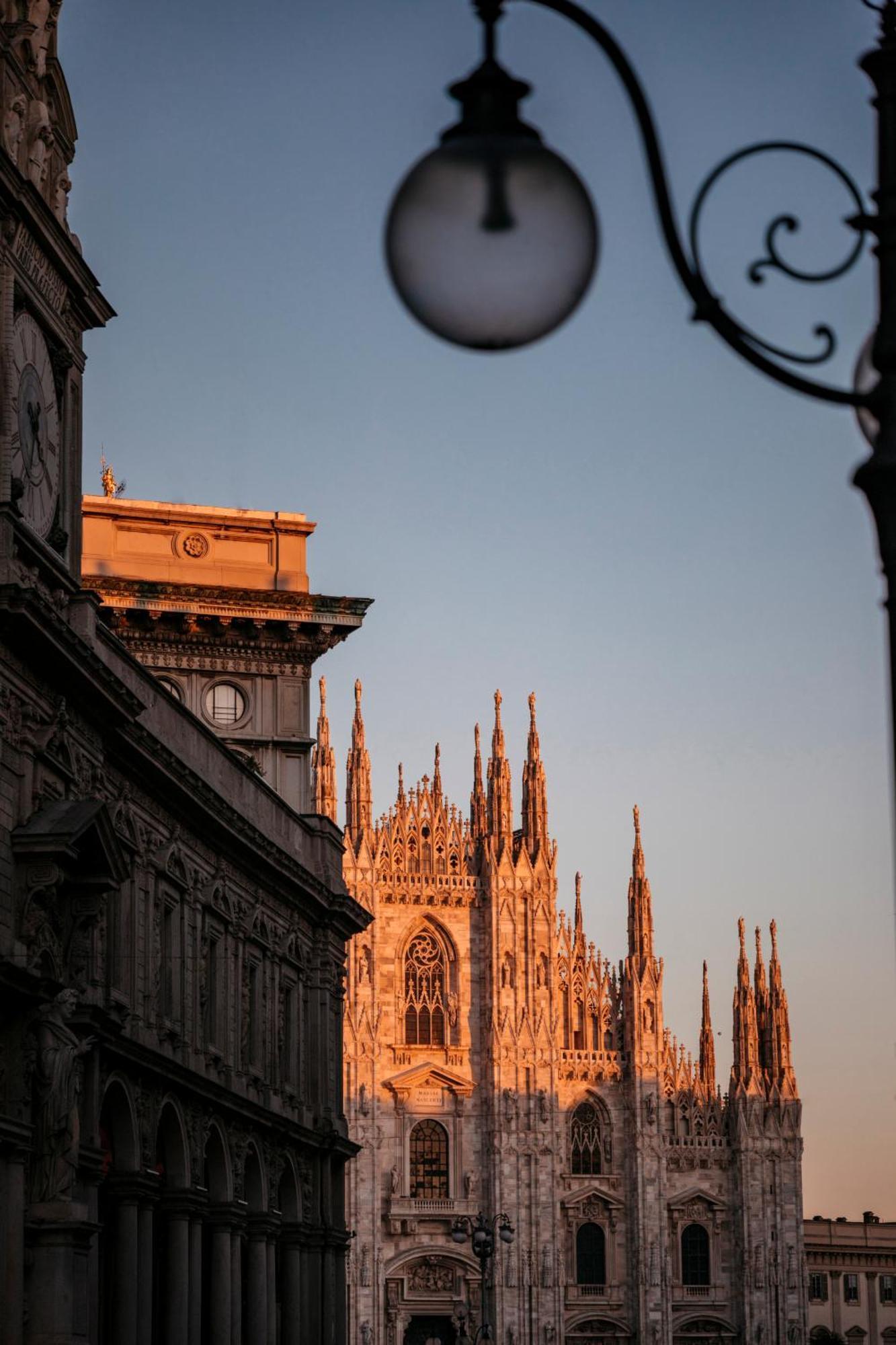 Palazzo Cordusio, A Gran Melia Hotel Mediolan Zewnętrze zdjęcie