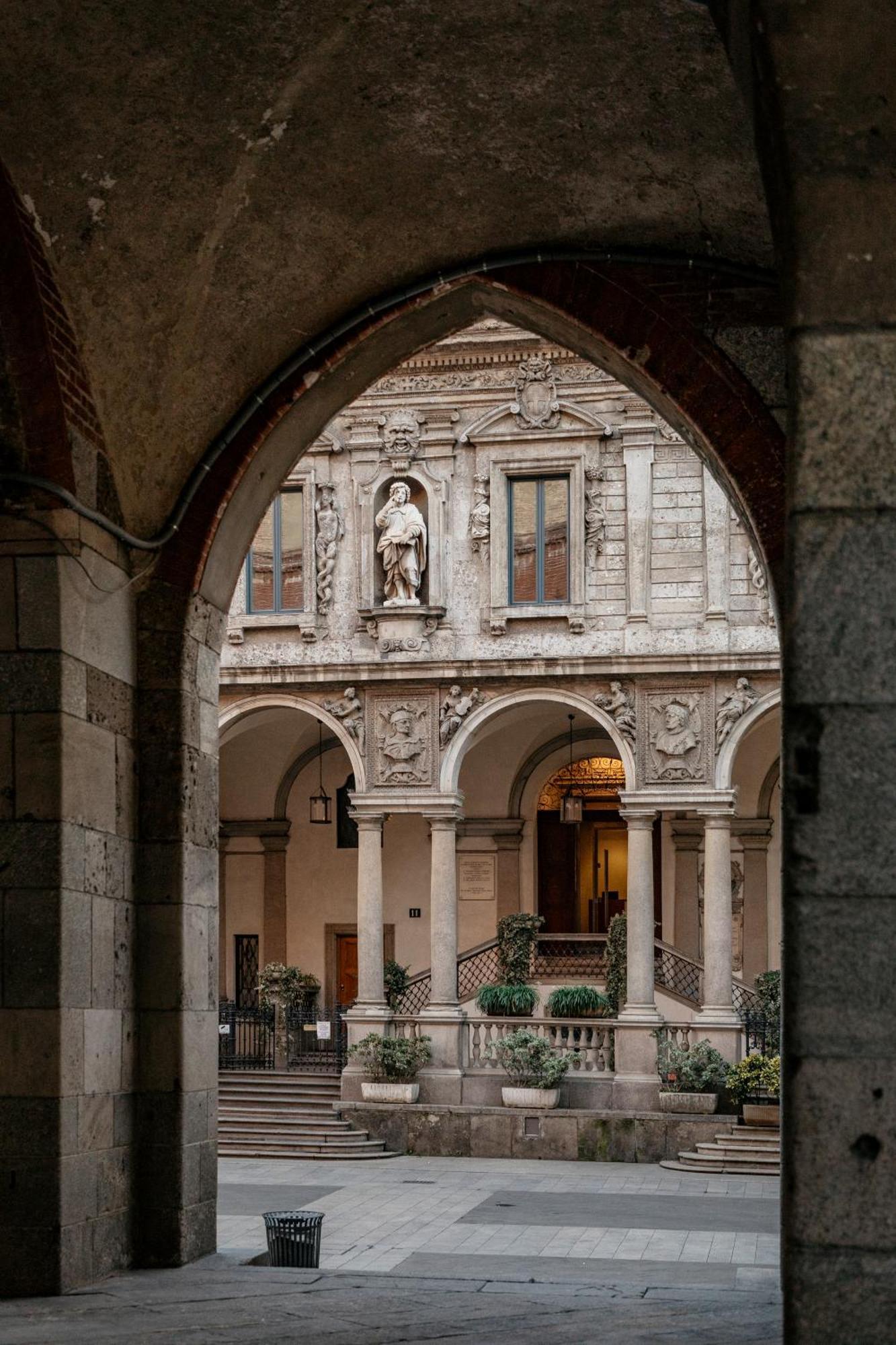 Palazzo Cordusio, A Gran Melia Hotel Mediolan Zewnętrze zdjęcie